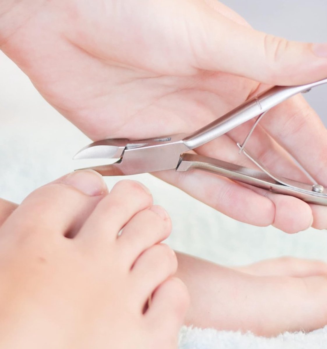 Goedkoopste Jeweha® Professionele Nageltang - Nagelknipper - Gebogen Snijkant - 14cm - Hoogwaardig RVS - Speciaal voor kalknagels - Stevige grip - Nagelschaar - Nageltang voor harde teennagels