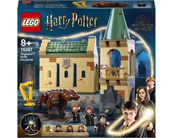 foto van LEGO Harry Potter Zweinstein: Pluizige Ontmoeting - 76387