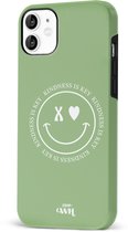 xoxo Wildhearts Kindness Is Key - Double Layer - Smiley case hoesje geschikt voor iPhone 11 hoesje - Hoesje met smiley face - Emoji hoesje geschikt voor Apple iPhone 11 hoesje - Groen