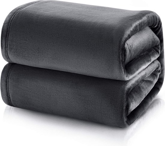 BERKATMARKT - BEDSURE fleece deken voor bed en bank donkergrijs XXL 270x230cm, grote deken voor tweepersoonsbed super zachte donzige deken voor woonkamer en slaapkamer