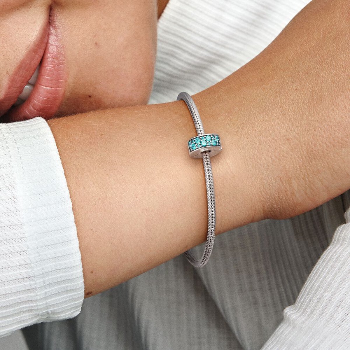 Pandora Original 791817MCZ - Bedel Charm - Zilver 925 — cadeau in Sieraden - foto 2