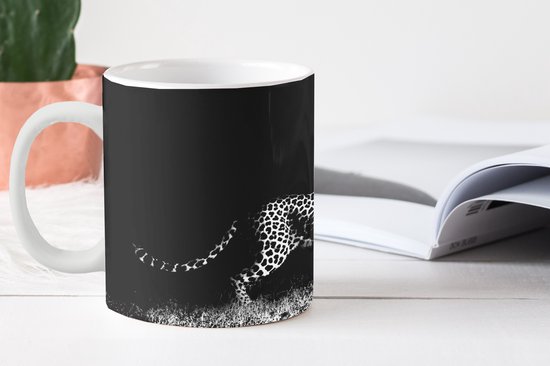Mug - Mug à Café - Animaux Sauvages - Léopard - Herbe - Zwart - Wit - Mugs - 350 ML - Tasse - Mugs à Café - Mug à Thé