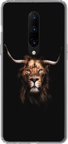 Geschikt voor OnePlus 7 Pro hoesje - Leeuw - Hoorn - Zwart - Siliconen Telefoonhoesje