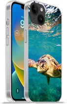 Geschikt voorApple Iphone 14 Plus - Soft case hoesje - Schildpad - Water - Blauw - Siliconen Telefoonhoesje