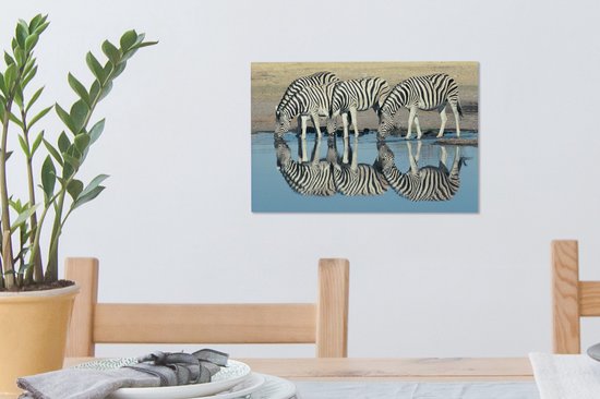 Canvas schilderij 30x20 cm - Wanddecoratie Zebra - Water - Reflectie - Savanne - Muurdecoratie woonkamer - Slaapkamer decoratie - Kamer accessoires - Schilderijen op canvas