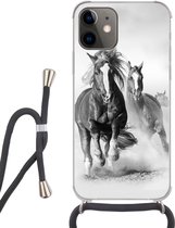 Hoesje met koord Geschikt voor iPhone 11 - Paarden - Dieren - Illustratie - Siliconen - Crossbody - Backcover met Koord - Telefoonhoesje met koord - Hoesje met touw