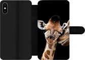 Bookcase Geschikt voor iPhone X telefoonhoesje - Giraffe - Dieren - Zwart - Portret - Dieren - Met vakjes - Wallet case met magneetsluiting