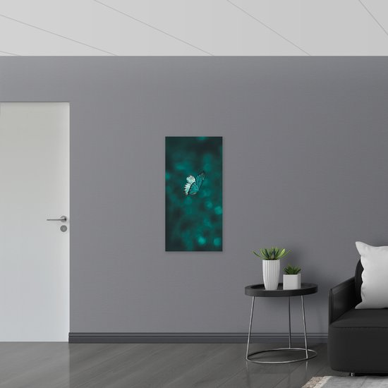 Muursticker - Blauw Vlindertje - 50x100 cm Foto op Muursticker