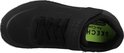 Binnenzijde van een zwarte Skechers sneaker met "SKECHERS AIR-COOLED MEMORY FOAM" op de inlegzool.