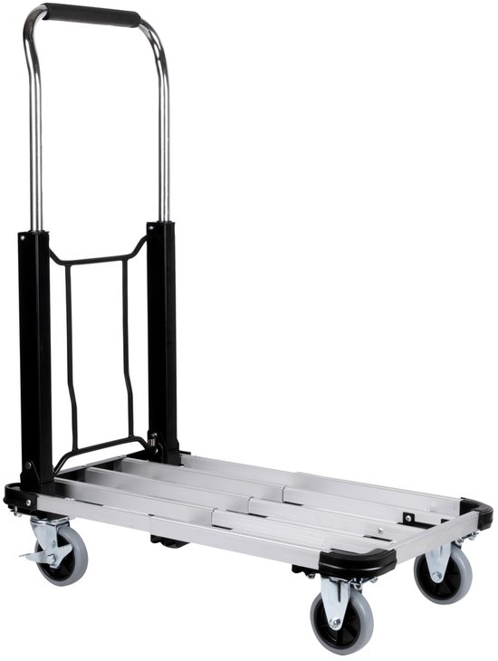 Zilverkleurige, opvouwbare steekwagen met zwarte handgreep en basis, op grijze wielen.