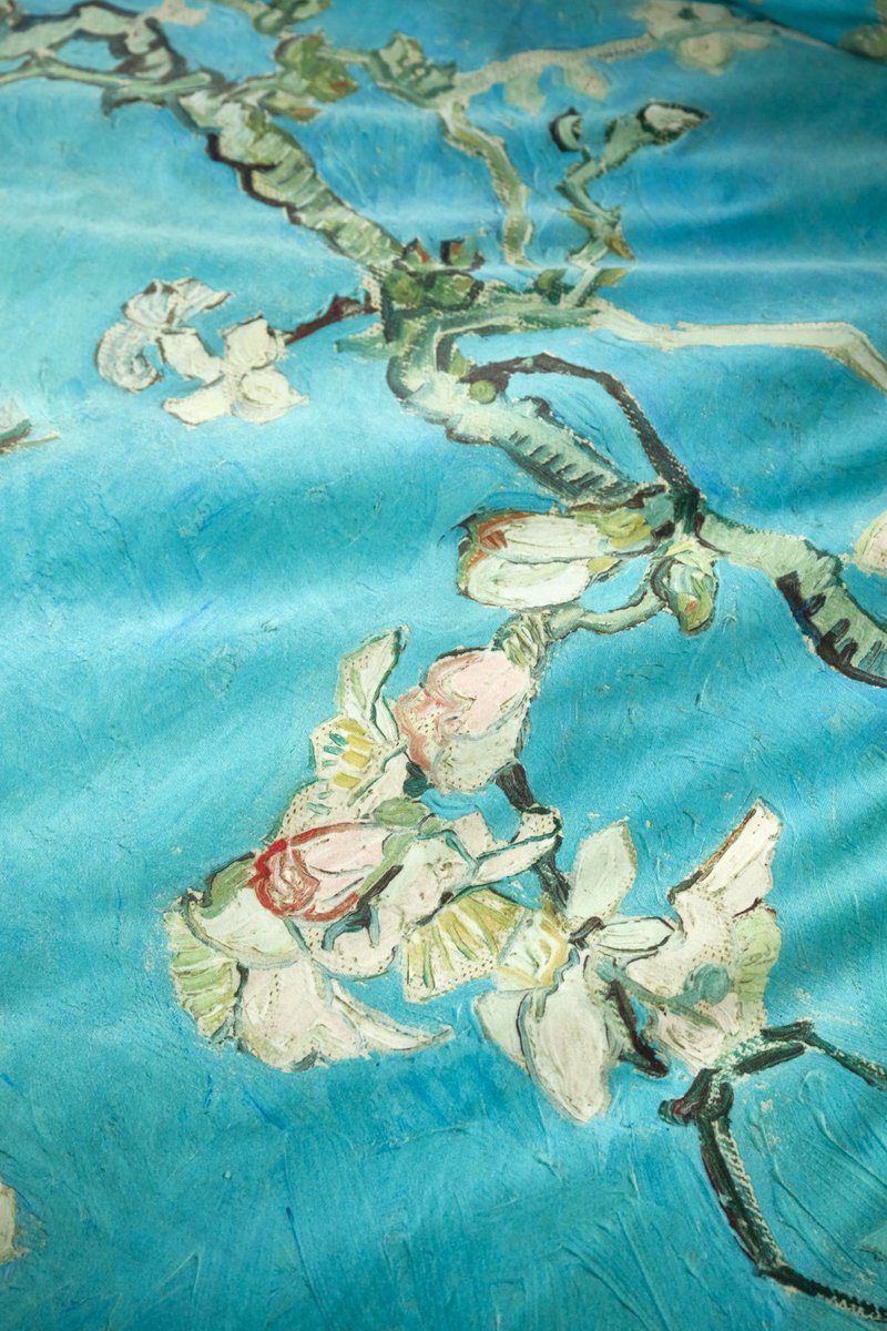 Beddinghouse x Van Gogh Museum Almond Blossom de Velours dekbedovertrek - Tweepersoons - 200 x 200/220 cm - Blauw