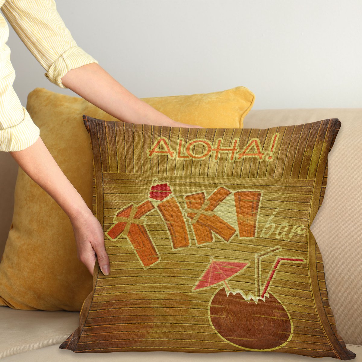 ABAKUHAUS Tiki Bar Kussenhoes, Hout Plank Aloha, Dubbelzijdige Digitale Print met Ritssluiting, Kleurecht, Onderhoudsvriendelijk en Wasbaar, 40 x 40 cm, Bruin Oranje Roze
