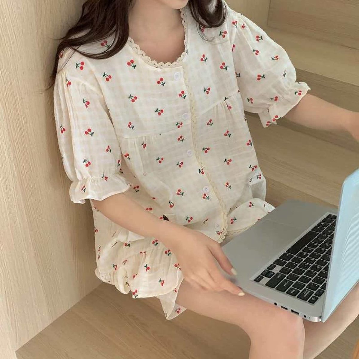 Zomer Kanten Pyjama Set Met Ronde Hals - Zoete Geruite Kersenprint Kant Nachtkleding Set Met Korte Mouwen Loungewear, Modieus Ruches Ontwerp Casual Shorts Homewear Sleepshirt Set,Abrikoos,One S