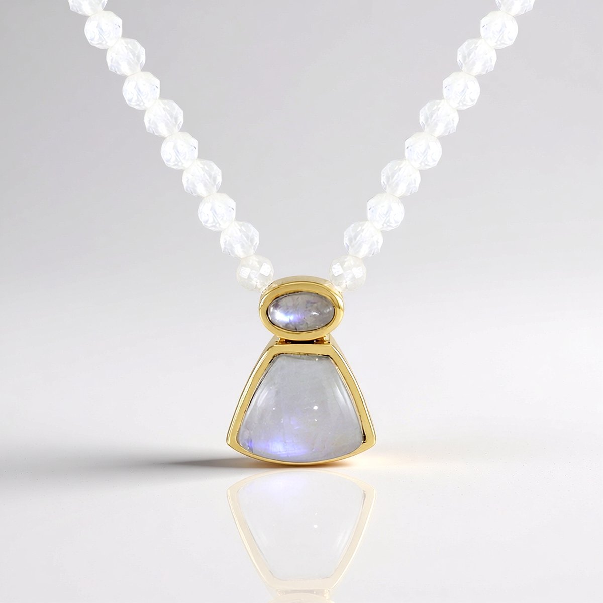 Cavill - Zilveren Ketting Verguld 925 Sterling - Blauwe Indiase Maansteen 24,87 ct - Cabochon & Gefacetteerd - Elegante Dames Sieraden 45-50 cm