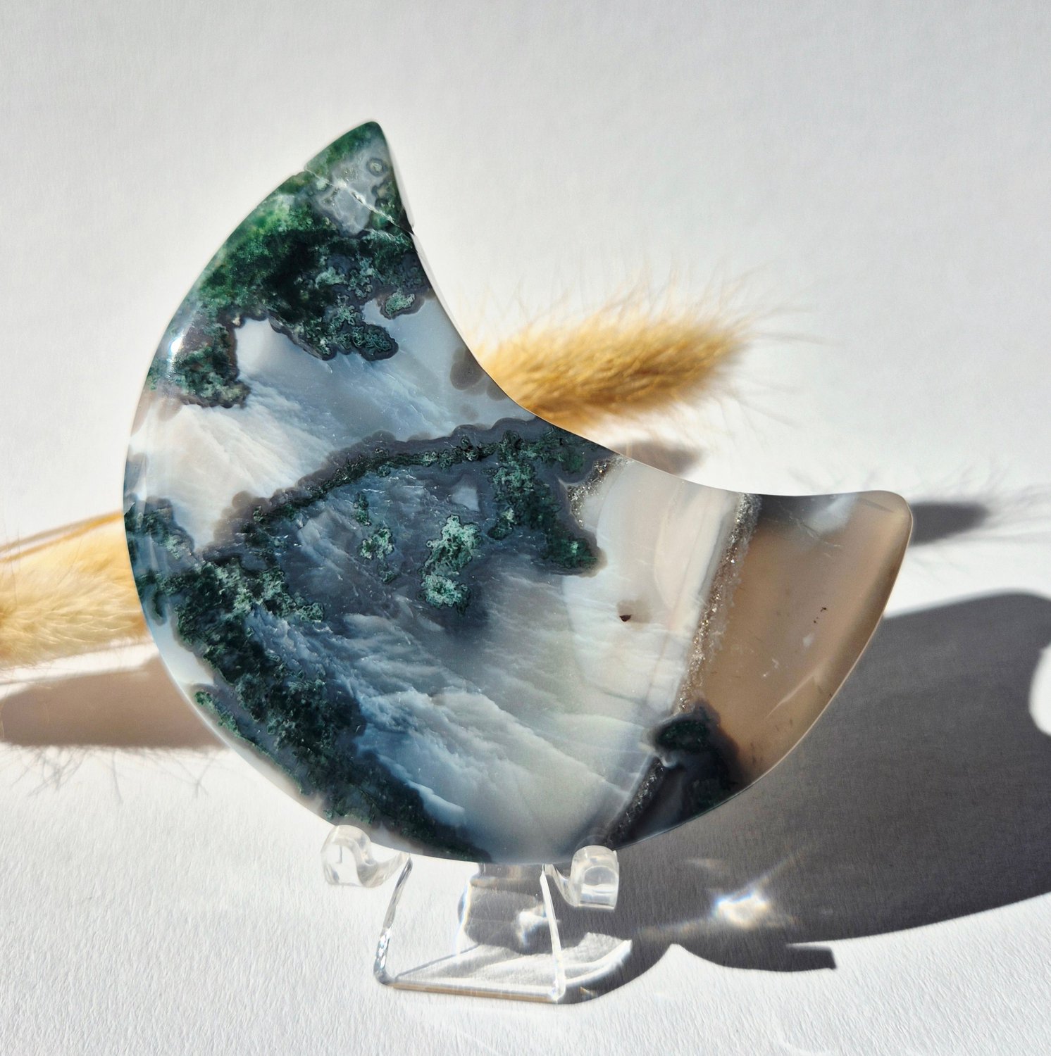 Moonlight Gemstones Edelsteen Mosagaat Maan op Standaard (Druzy & Patronen) Agaat - #315 10-12cm Meerkleurig