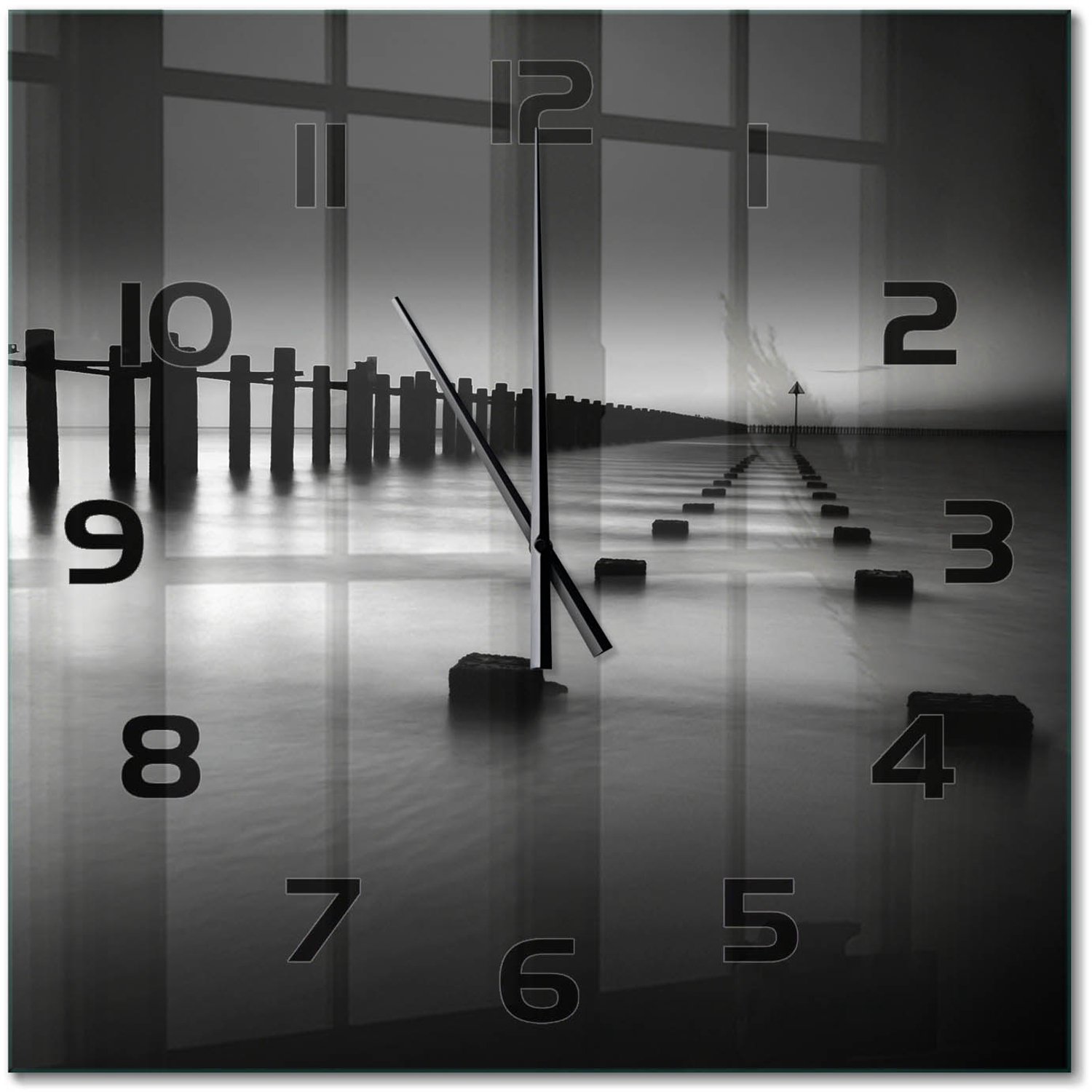 TULUP Wandklok - De golfbreker van de Theems Decoratieve Glazen Klok - 60x60 cm - Zwart-wit Glazen Wandklok Design - Zwarte handen - Vierkante Klok - Glazen Klok Met Print - Wandklok Glas Met Motief