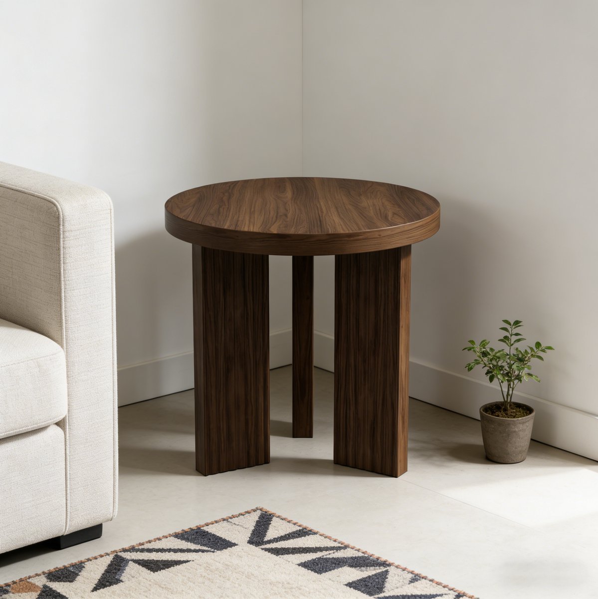 Wishdor Bijzettafel - Rond modern design - Driepoot met verticale groeven - Houtlook in walnootbruin - Woonkamer slaapkamer balkon - 44,5 x 44,5 x 45 cm