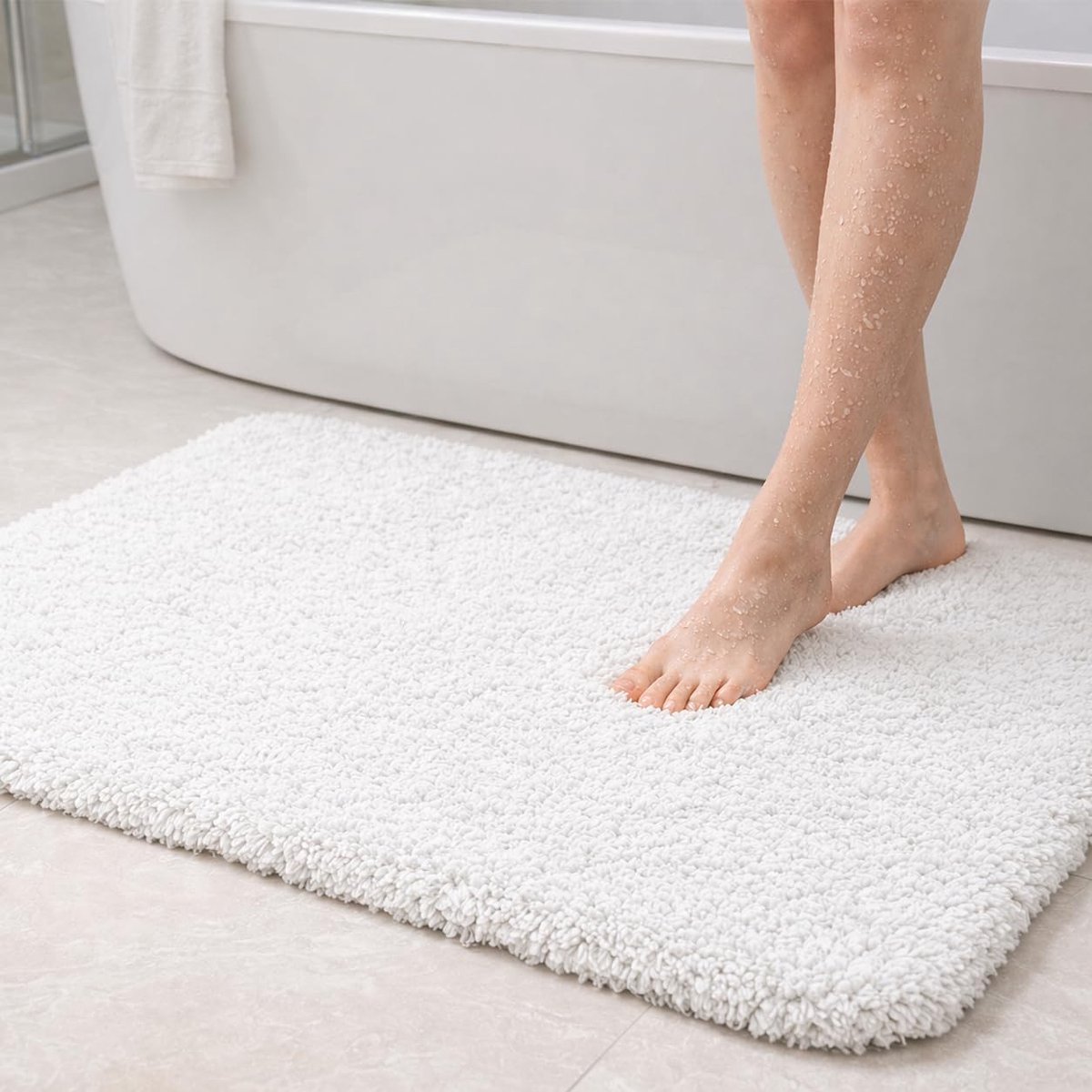 Badmat, Super Absorberende Microvezel Badkamervloerkleed, Zacht Pluizig Machinewasbaar Badkamerkleed voor Badkamer, Toilet, Douche, 90 x 60 cm Wit