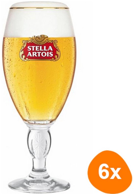 Lot de 6 verres à bière Stella Artois sur pied, remplis de bière dorée avec une mousse généreuse.