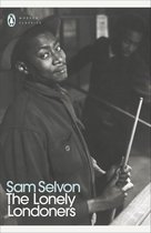 Zwart-wit boekomslag van The Lonely Londoners door Sam Selvon met een man in een hoed die een biljartkeu vasthoudt.