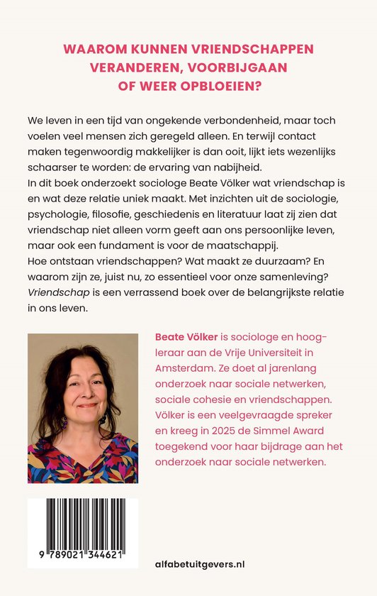 Boek met portret van sociologe Beate Völker, tekst over vriendschap en ISBN.