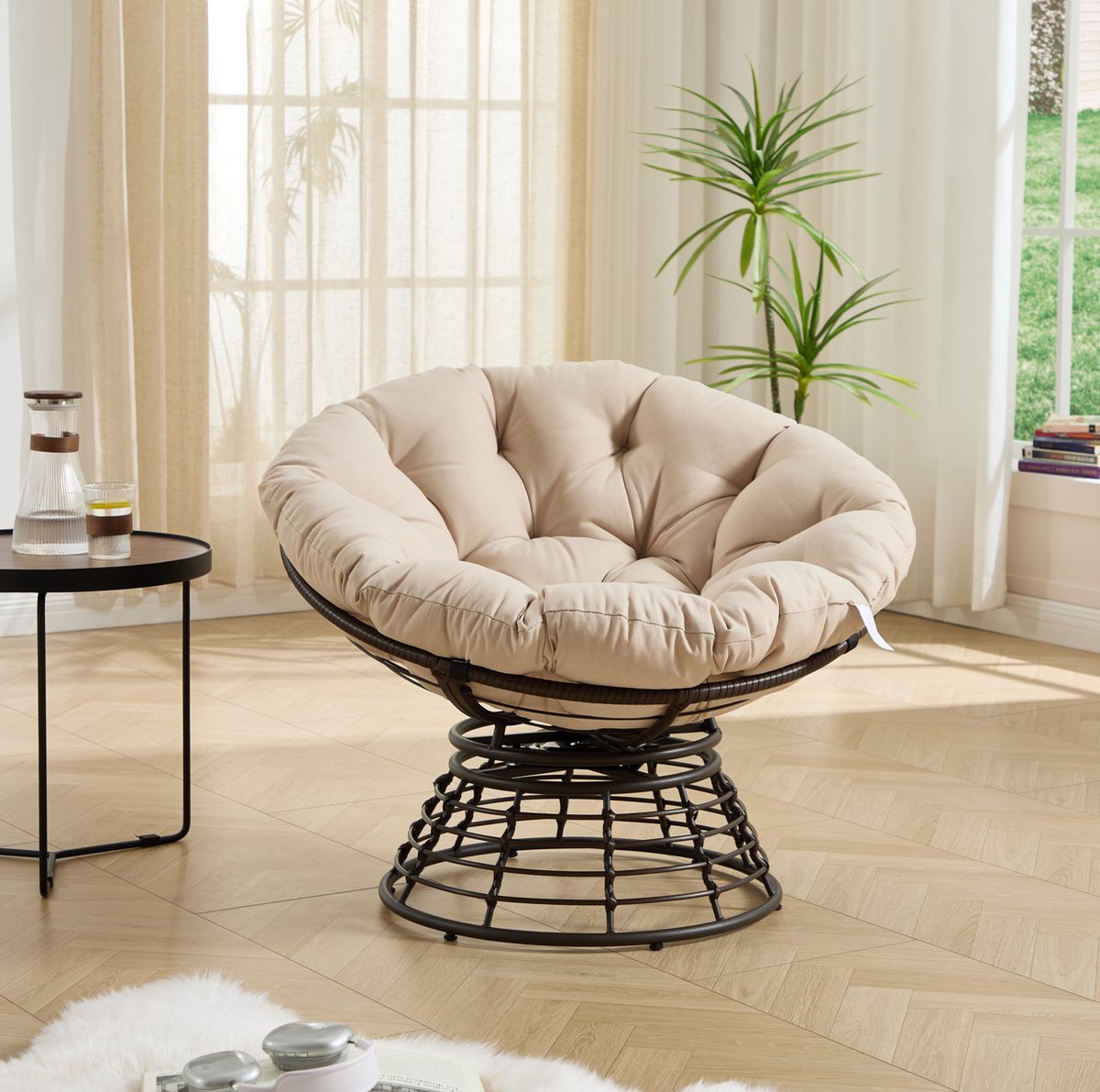 MEUNIQ Papasan fauteuil Ø92 x H67 cm met 360° draaifunctie, dik beige kussen en bruin rotan-look frame voor woonkamer, slaapkamer of leeshoek