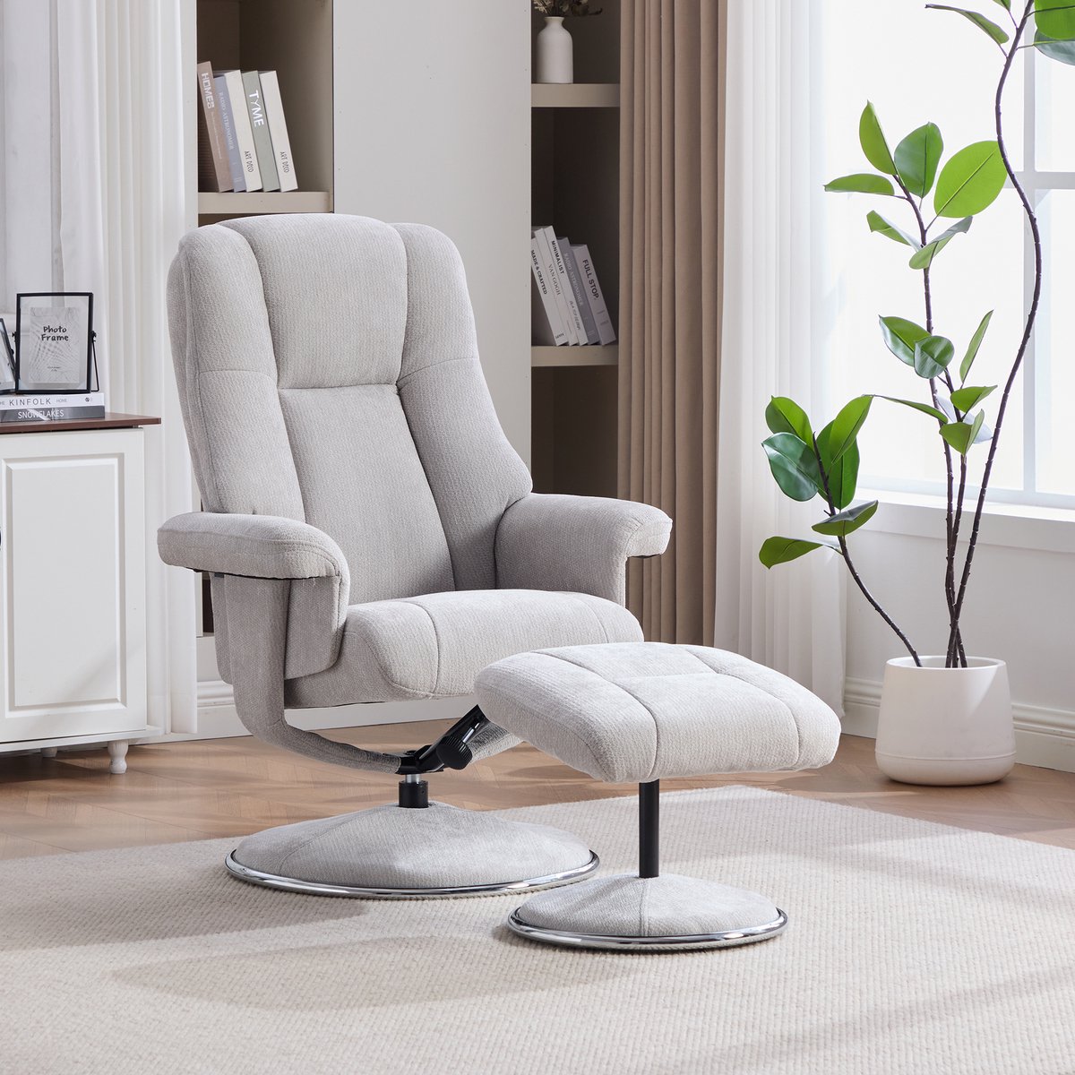MEUNIQ draaibare relaxfauteuil met hocker, 145° handmatig verstelbare rugleuning, chenille bekleding en metalen voet voor de woonkamer, grijs