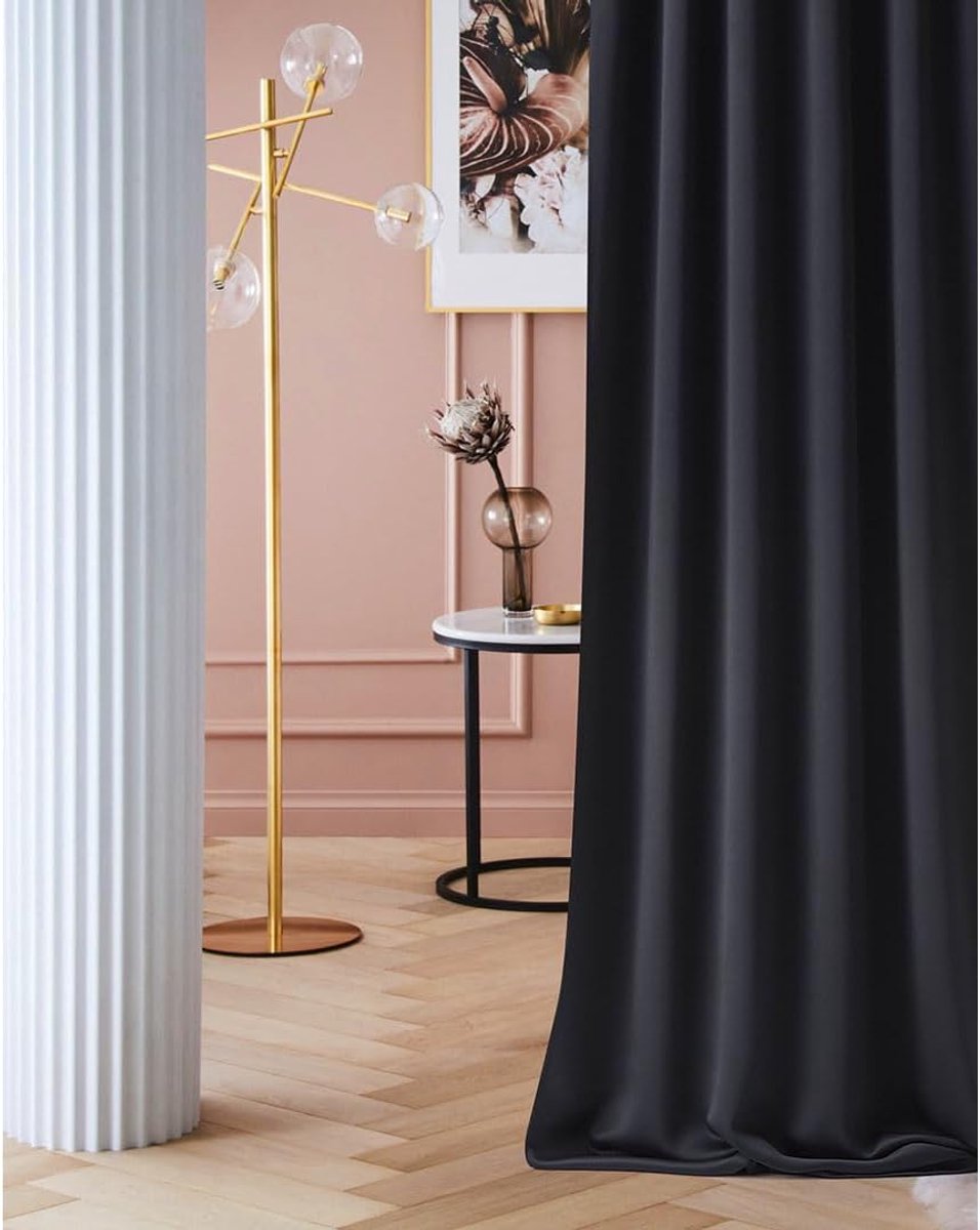 Laurel gordijn met plooiband, 140 x 280 cm breedte x hoogte, verduistering, ondoorzichtig, schuifgordijnen, woonkamer, slaapkamer, voor dakbedekking, zwart, 1 stuks