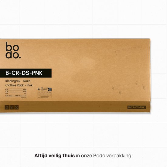 Bruine kartonnen verpakking van het roze Bodo kledingrek. Tekst: 'Altijd veilig thuis in onze Bodo verpakking!'.