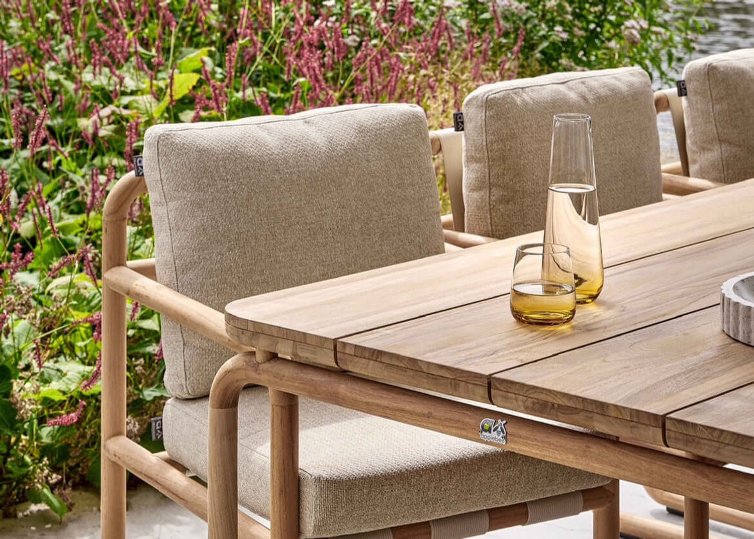 Apple Bee Dolce Tuinset 240 cm - 7-delig - Teak - BEE Wett