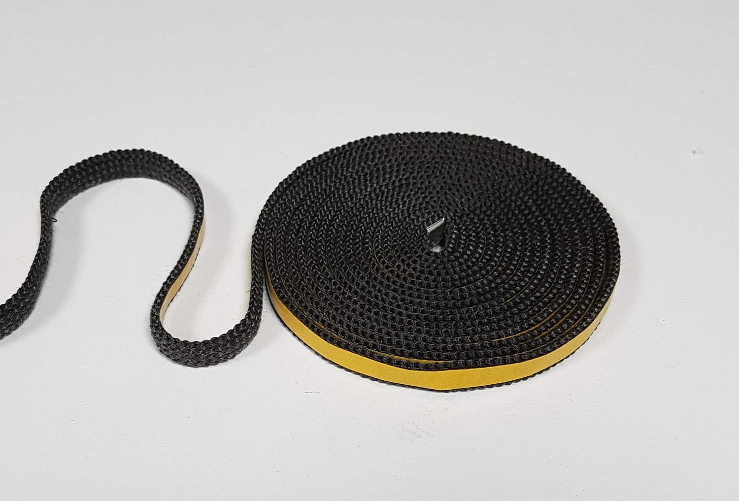 Zelfklevende Stove Seal Tape - 10x2mm Zwart