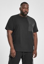 Urban Classics Heren Tshirt -S- Military Shoulder Pocket Zwart
