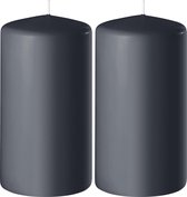 2x Antraciet grijze cilinderkaarsen/stompkaarsen 6 x 12 cm 45 branduren - Geurloze kaarsen antraciet grijs - Woondecoraties