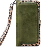 Mobilize - iPhone SE (2020) Hoesje - Uitneembare Gelly Wallet Case Luipaard Groen