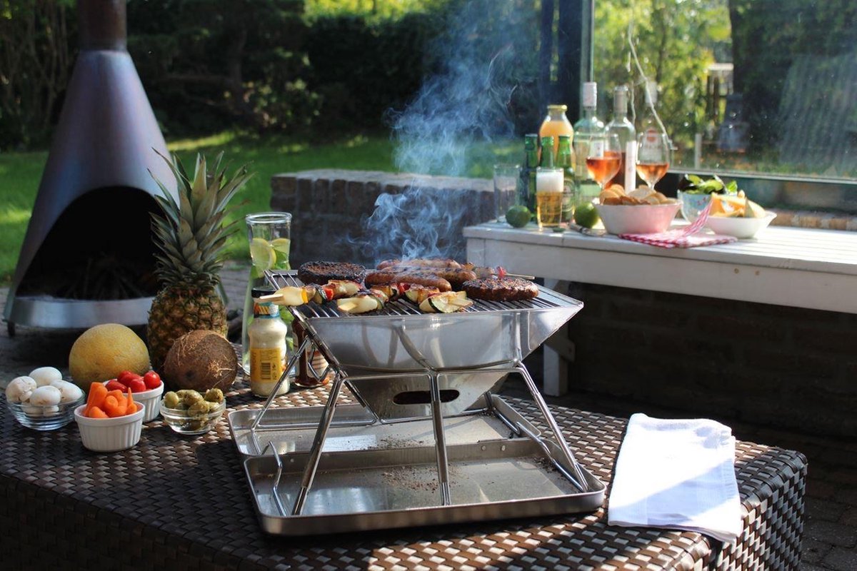 | United Entertainment Opvouwbare Houtskoolbarbecue United Entertainment Opvouwbare BBQ RVS Barbecue Met