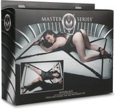 Bundle - Master Series - Interlace Bed Bondageset met glijmiddel