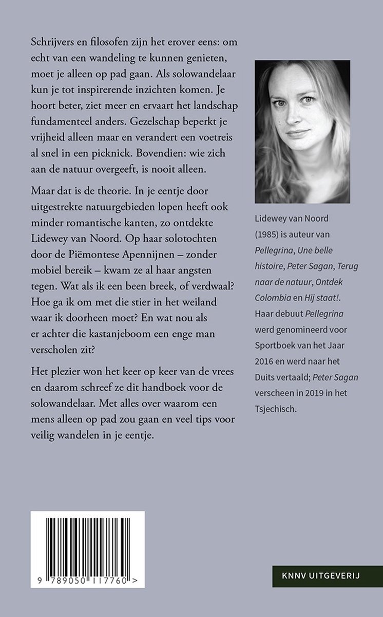 Portretfoto van Lidewey van Noord met een tekst over haar boek 'Pellegrina'.