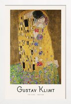 JUNIQE - Poster in houten lijst Klimt - The Kiss -60x90 /Geel