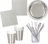 Verjaardag feest/party tafel dekken set in het zilver - 24x bordjes - 24x bekers - 24x servetten en 40x rietjes - Papier/karton