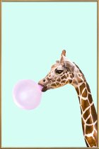 JUNIQE - Poster met kunststof lijst Giraf pop art -13x18 /Bruin & Roze