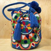Wayuu schoudertas,  multicolour, large, over shoulder bag, gehaakte tas, kleurrijk, authentiek design, tassels
