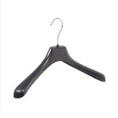 De Kledinghanger Gigant - 10 x Mantel / kostuumhanger kunststof zwart met schouderverbreding, 39 cm