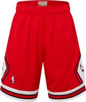 Mitchell & Ness NBA Swingman Shorts - Chicago Bulls - Red - Medium