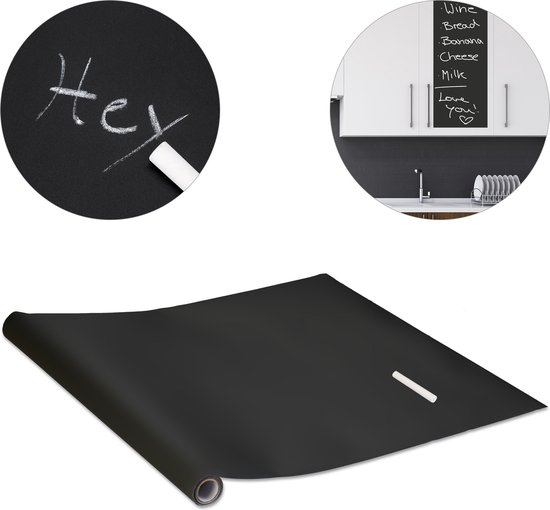 Zwarte krijtbordfolie op rol met een krijtje. Inzet toont "Hey" geschreven op een krijtbord.