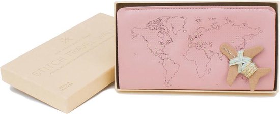 Portefeuille de voyage en cuir Stitch Chasing Threads à personnaliser soi-même - Rose environ H 20 cm x 11 cm x 1,5 cm // Portefeuille de voyage Stitch - Pink