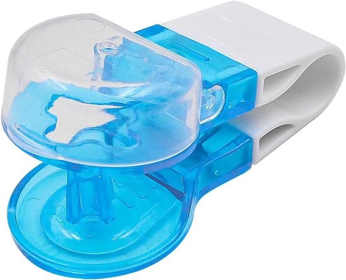- Pillendoosje - Draagbaar - Pil Puncher - Pillensplitter - Doos - Blisterverpakkingen - Geschikt voor - Draagbare pillenopslag - Pillenverdeler - Compact ontwerp