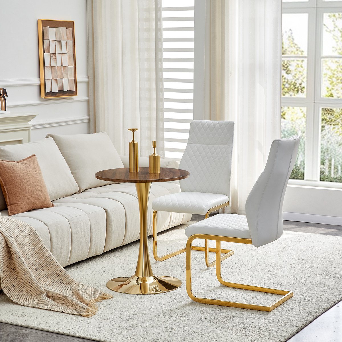 Tafel En Stoelen Set Rond 60 Cm - MDF In Walnootlook Met Goudkleurige Sokkel - 2 Witte Eetkamerstoelen - Modern Voor Eetkamer En Woonkamer