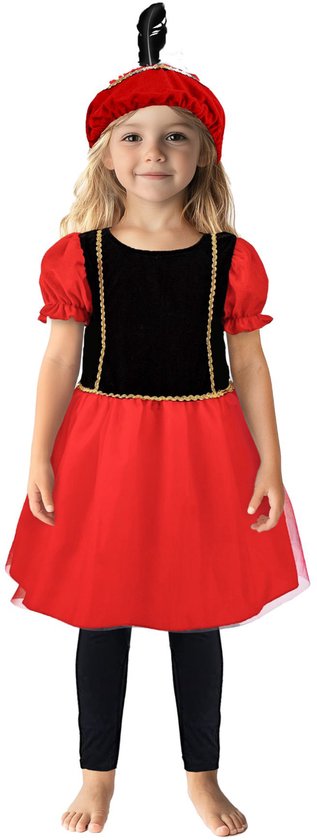 Meisje in een pietenkostuum met zwarte coltrui, rode jurk met gouden details en een rood baret met veer.