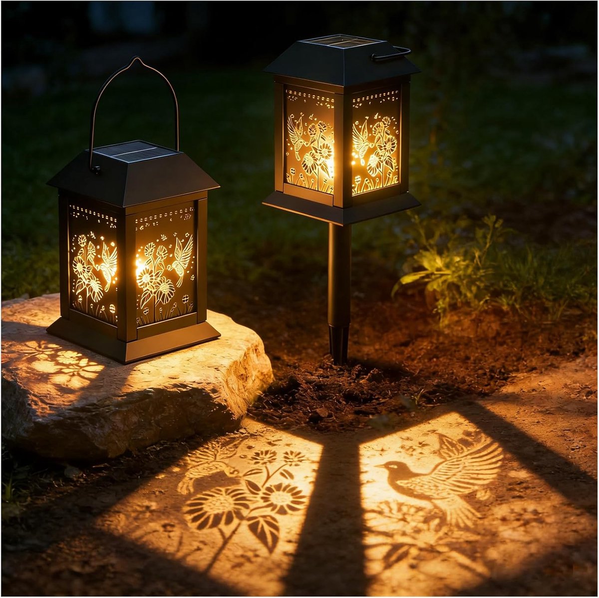 SnelShoppen - Pack van 2 Solar Lampionnen Buiten Vlinder LED Warm Licht Waterdicht Tuin Decoratie Hangende Metalen Lantaarn voor Tuin, Patio, Balkon e