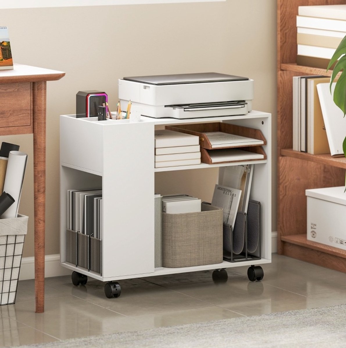 COVREO Sidetable 70 x 34 x 60 cm wit - met opbergvakken, open schappen en wielen
